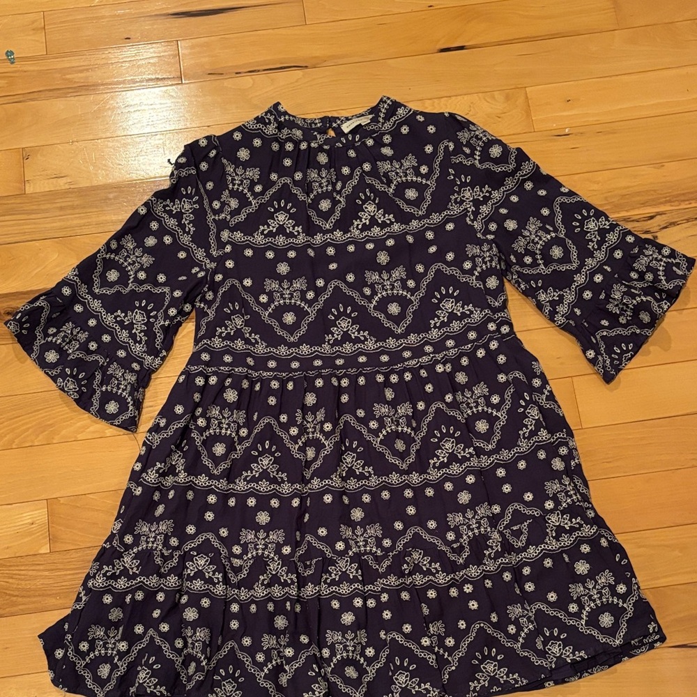 Charming Women’s Dress with White Stitching
